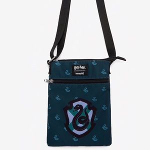 ⚡️Harry Potter NWT Slytherin Crossbody Loungefly!
